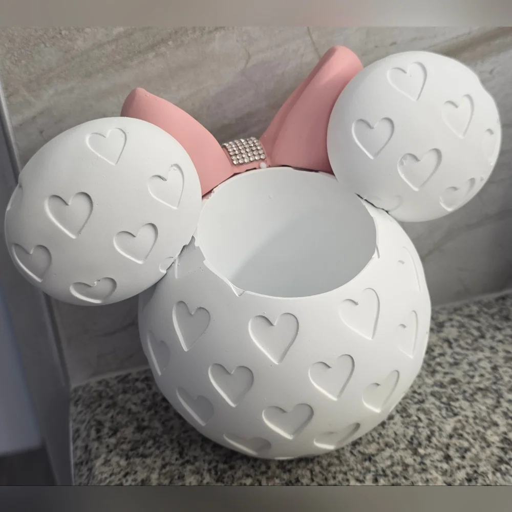 Disney White Heart Patterned Tumbler